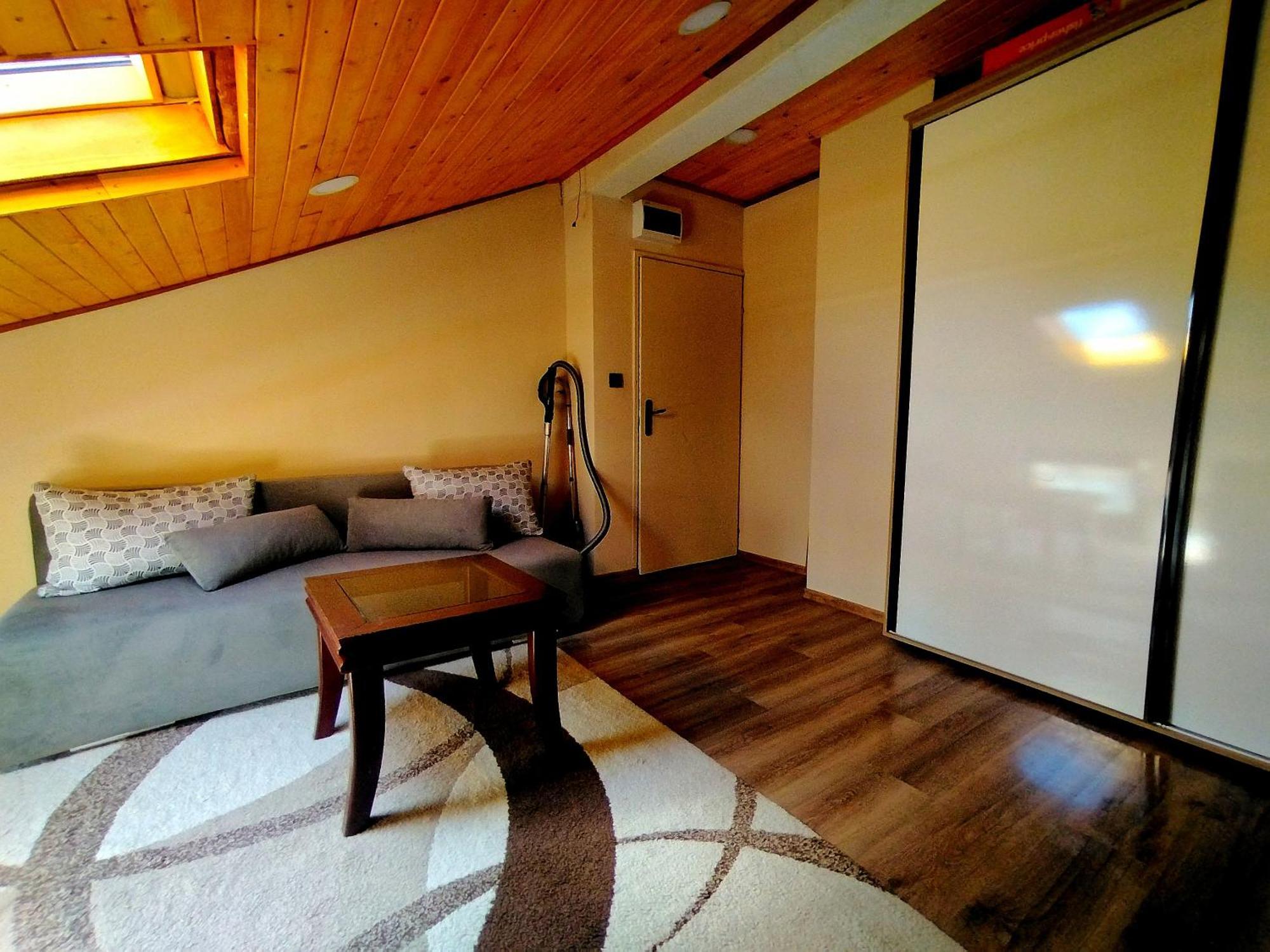 Low Budget Apartment With Breakfast #3 Varna Bagian luar foto